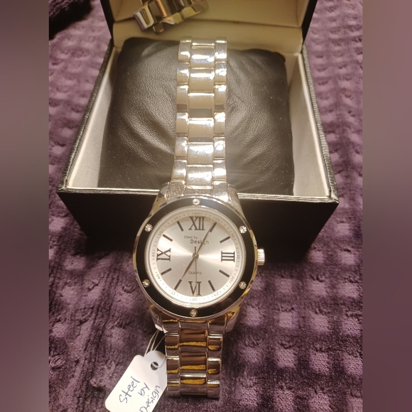 Steel by design watch - Picture 3 of 5